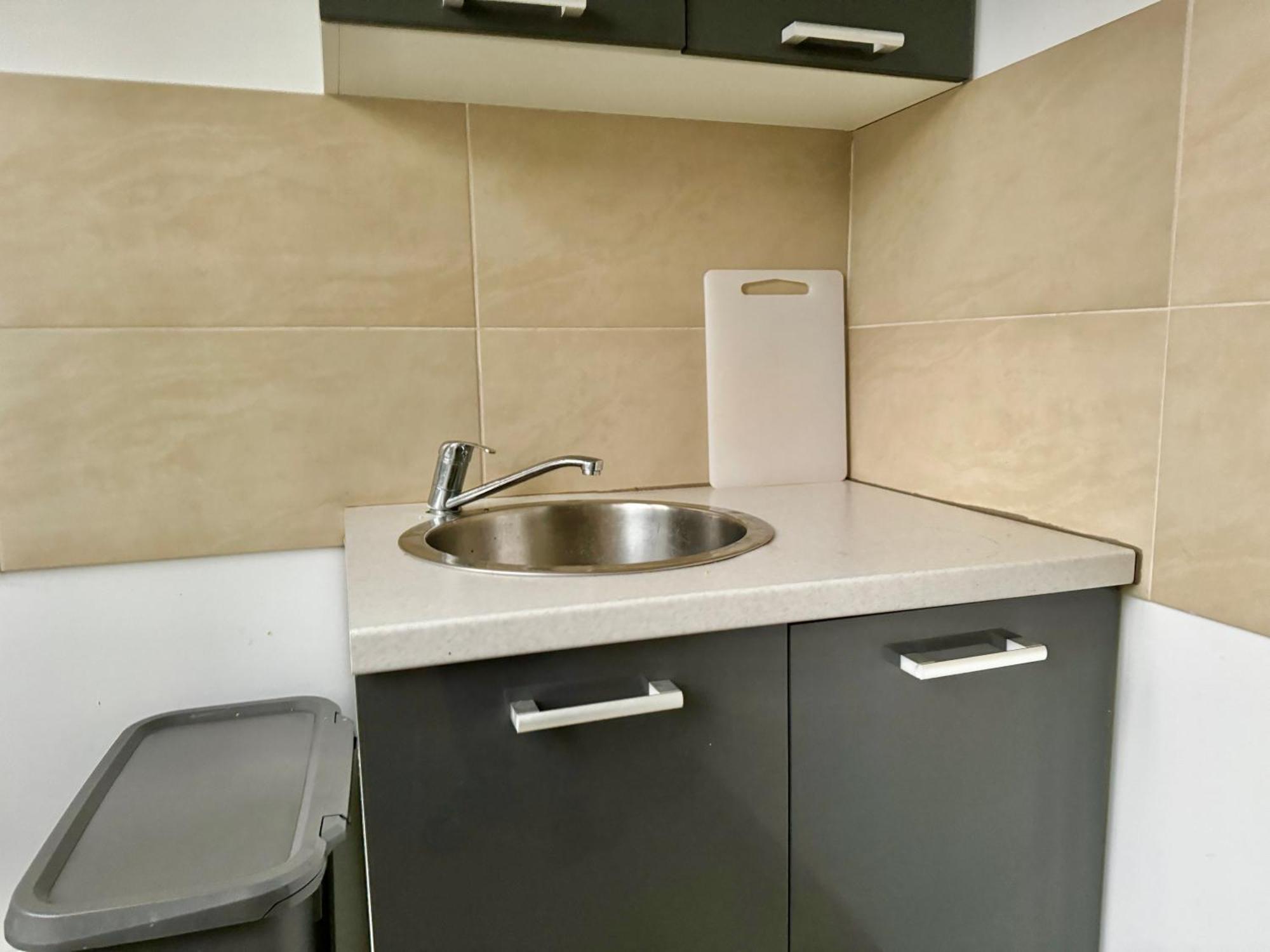 Stylish Schonbrunn Apartments With Free Parking ウィーン エクステリア 写真